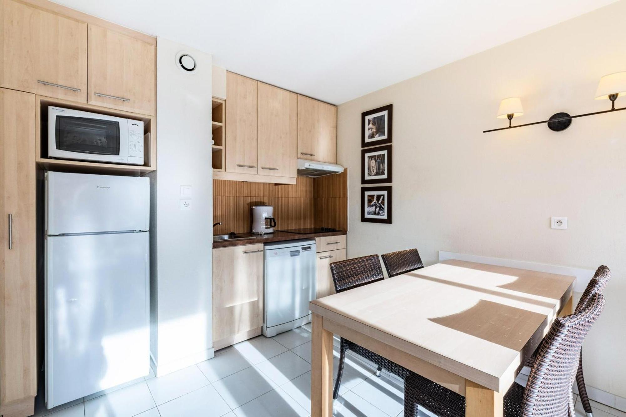 Residence Cap Hermes - maeva Home Fréjus Buitenkant foto